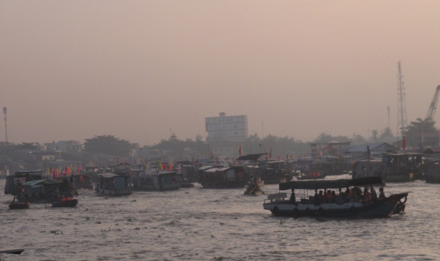 can tho soi noi ngay hoi du lich van hoa cho noi cai rang 2019
