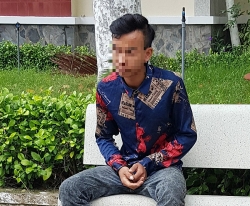 nam thanh nien bi bat vi an trai cam voi ban gai nhi quen qua mang xa hoi