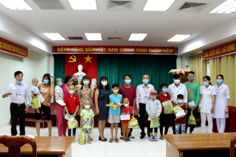 0453 lhctchn tpct 6