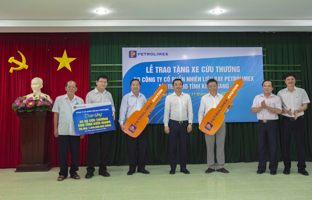5951 anh 01 3