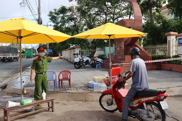 Nỗ lực thực hiện “nhiệm vụ kép”