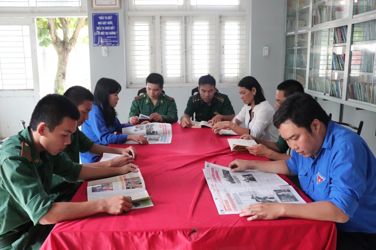 Bộ đội Biên phòng An Giang đồng hành cùng đồng bào dân tộc Khmer vùng biên giới