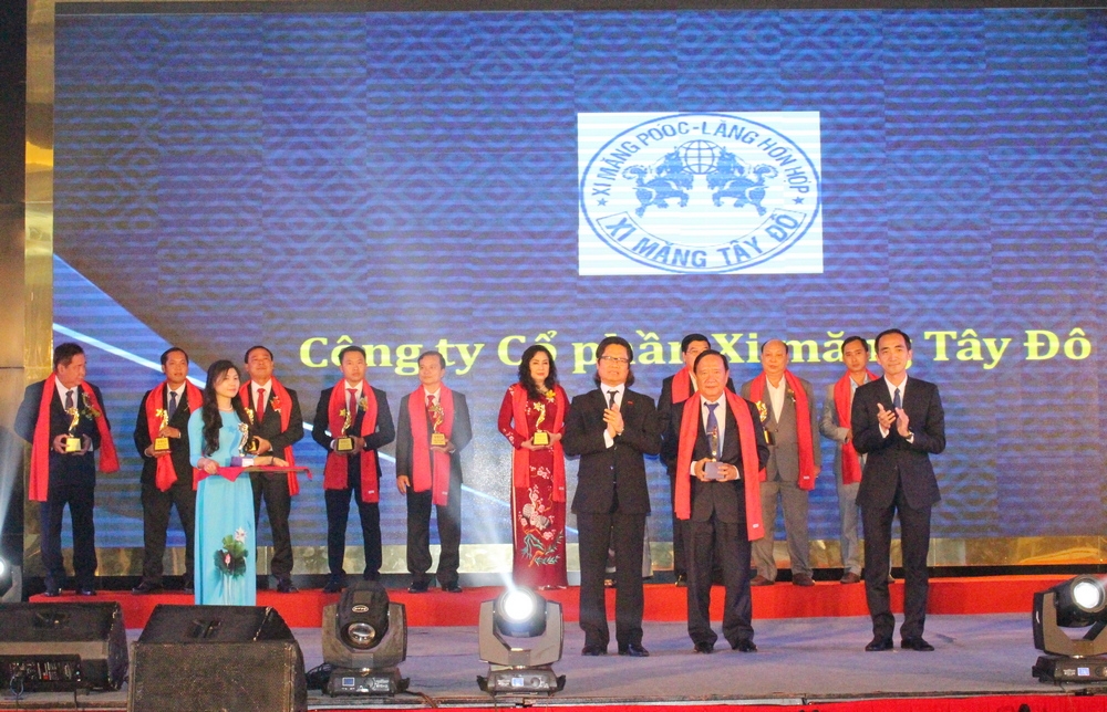 tang canh seu vang hanh trinh 10 nam mot chang duong cho 27 doanh nghiep xuat sac dbscl