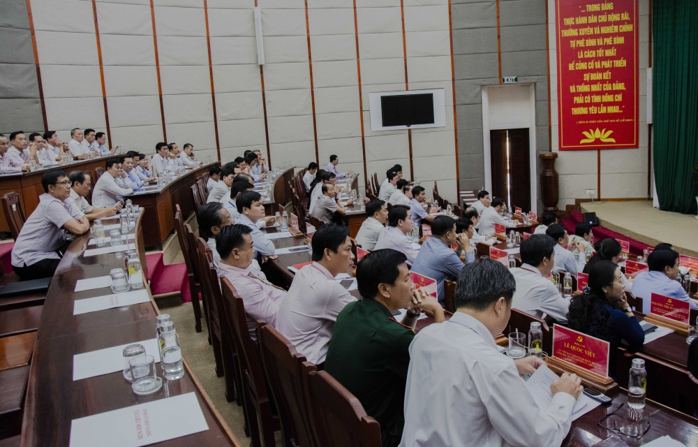 Hậu Giang: Khen thưởng nhiều tập thể, cá nhân có thành tích xuất sắc