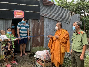 An Giang nỗ lực chăm lo đời sống đồng bào hồi hương