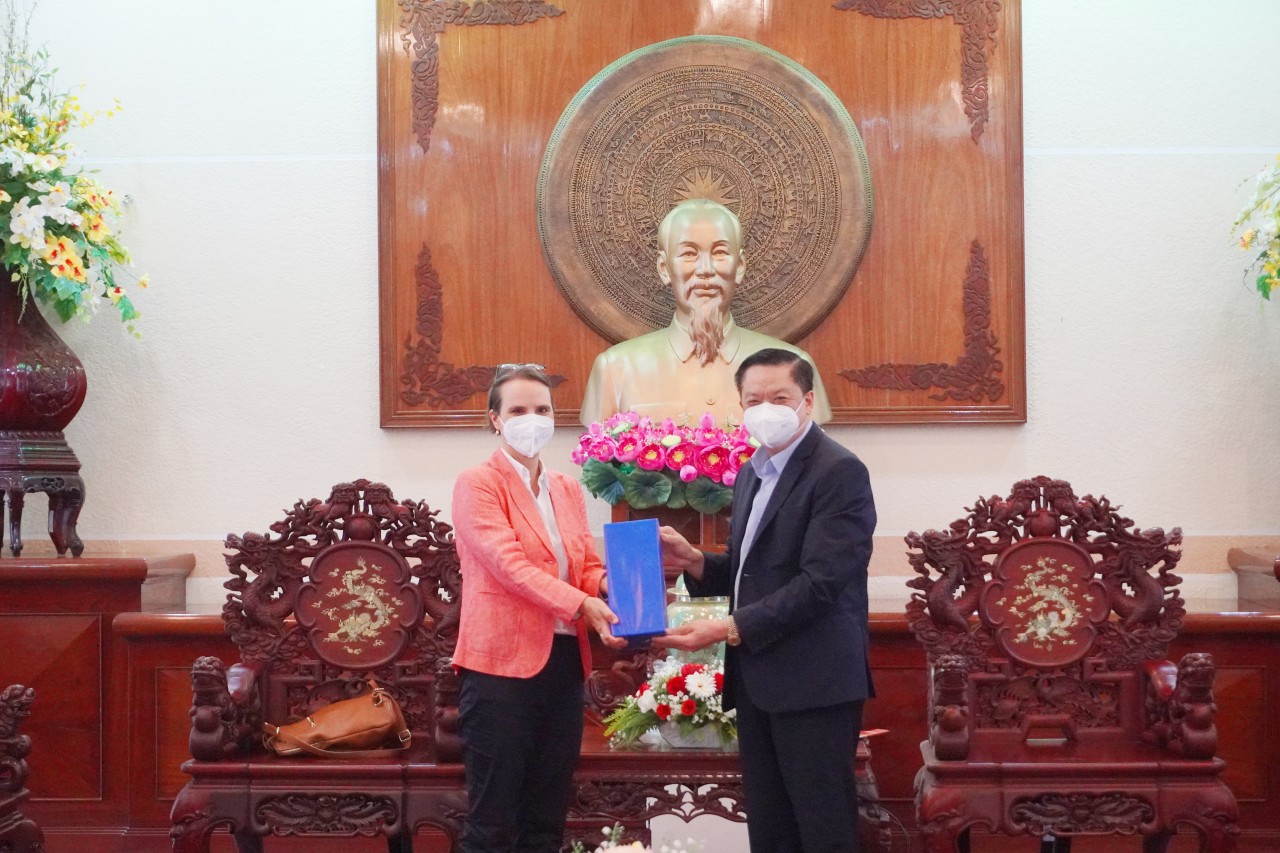 Lãnh đạo TP. Cần Thơ, Tổng Lãnh sự Đức tại TP. Hồ Chí Minh trao đổi về thích ứng với biến đổi khí hậu