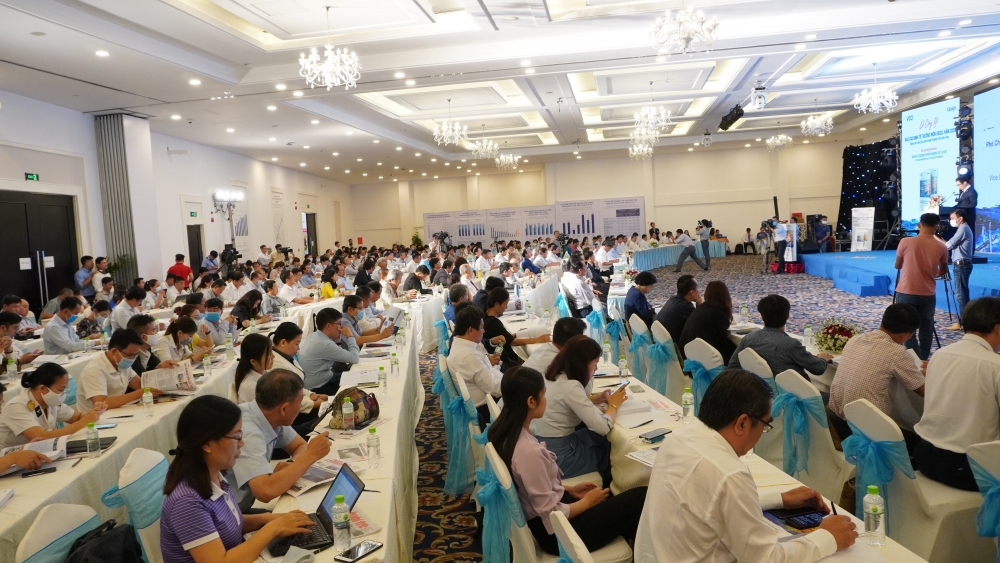 Hơn 1 triệu người di cư khỏi Đồng bằng sông Cửu Long