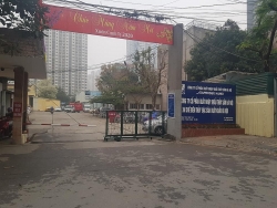 cong ty cp xnk thuy san ha noi ngang nhien xe 34000 m2 dat vang cua tp de cho thue
