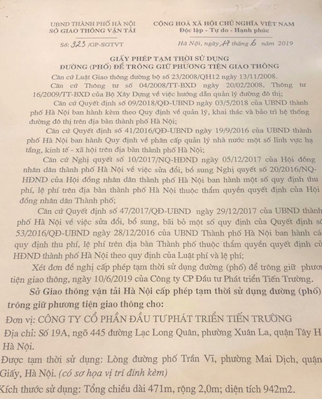 ha noi long duong pho tran vy thanh diem trong giu xe