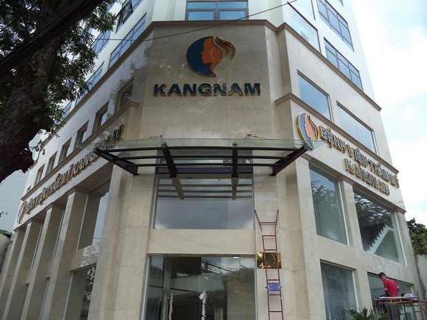 tu vong sau nang nguc o bv tham my emcas bac sy dinh viet hung la cua bv kangnam