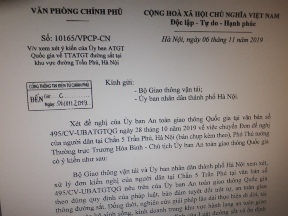 cu dan pho ca phe duong tau 60 nam nha khong so pho khong ten