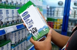 Vinamilk bác tin đồn sai sự thật về nguyên liệu sản xuất sữa