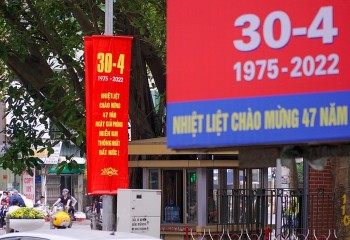 Ấn tượng đẹp của người nước ngoài về ngày 30/4 của Việt Nam