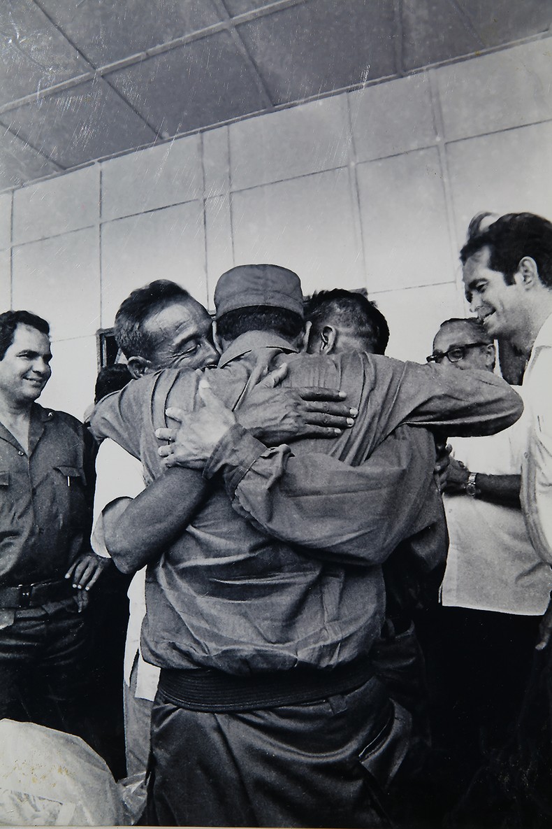 [Ảnh] Bộ ảnh độc đáo về sự kiện đón Chủ tịch Fidel Castro thăm Quảng Trị (Phần 1) ảnh 4