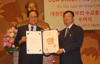 Hàn Quốc trao Huân chương Quang Hoa cho ông Trần Văn Túy