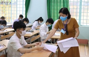 Không để thí sinh nào phải bỏ thi vì khó khăn về kinh tế, đi lại