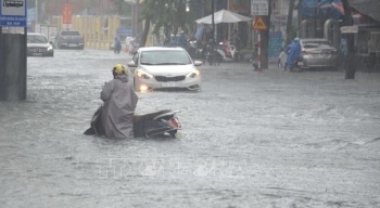 Thủ tướng yêu cầu nâng cao chất lượng dự báo, cảnh báo thiên tai