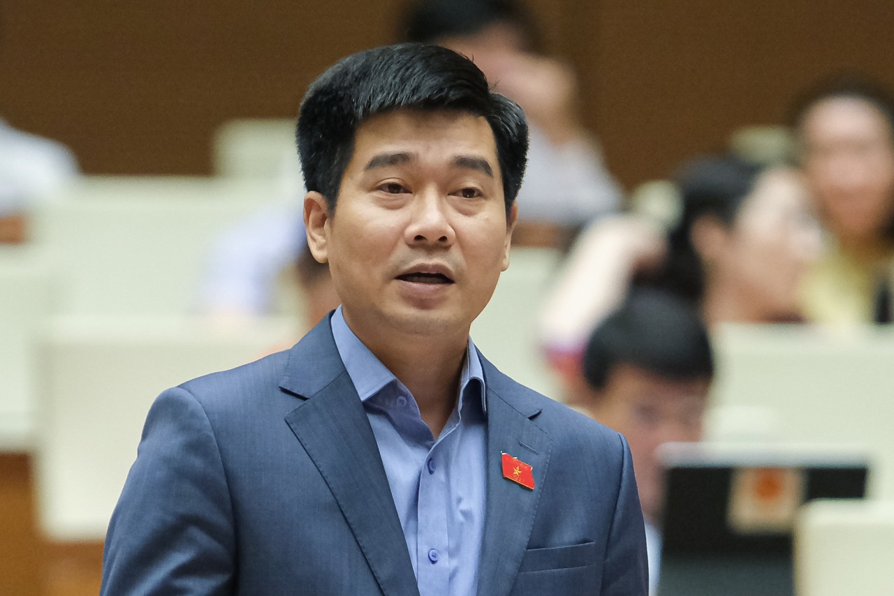 Đại biểu Lê Thanh Hoàn - Đoàn ĐBQH tỉnh Thanh Hóa. Ảnh: Cổng TTĐT Quốc hội