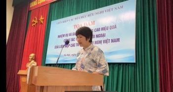 bao chi voi cong tac thong tin doi ngoai de thong tin dung du huu ich va kip thoi