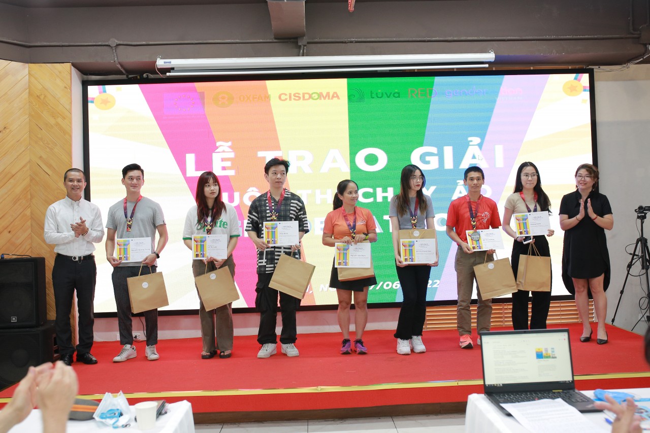 Genderation Vietnam trao giải cho những cá nhân, tập thể có thành tích 