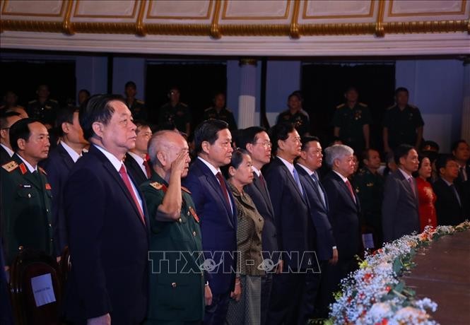 Giữ gìn, vun đắp mối quan hệ Việt Nam - Campuchia mãi mãi xanh tươi, đời đời bền vững