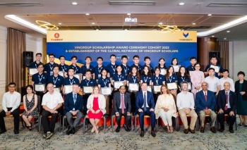Vingroup trao 48 tỷ đồng học bổng du học thạc sĩ, tiến sĩ KHCN 2022, thành lập Mạng lưới Học giả trẻVingroup toàn cầu
