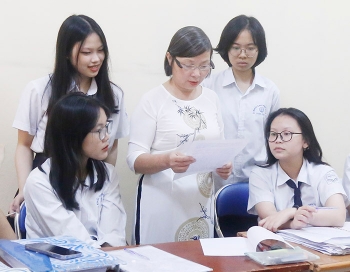 Nhà giáo Ưu tú lan tỏa tình yêu tiếng Nga