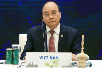 chu tich nuoc nguyen xuan phuc gap tong bi thu chu tich trung quoc tap can binh