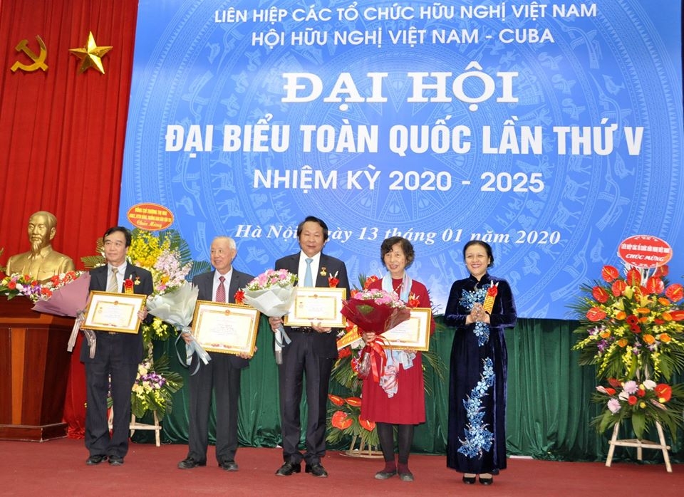 ba truong thi mai tai cu chu tich hoi huu nghi viet nam cuba nhiem ky 2020 2025