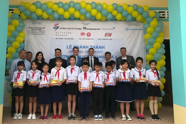 saigonchildren xay dung ngoi truong thu 200 cho tre em viet nam