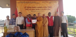 Việt Nam trao 20 tấn lương thực cứu trợ nạn nhân siêu bão Idai tại Mozambique