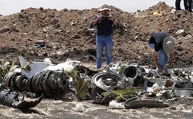boeing 737 max 8 cua ethiopian airlines roi do phi hanh doan khong kiem soat duoc may bay