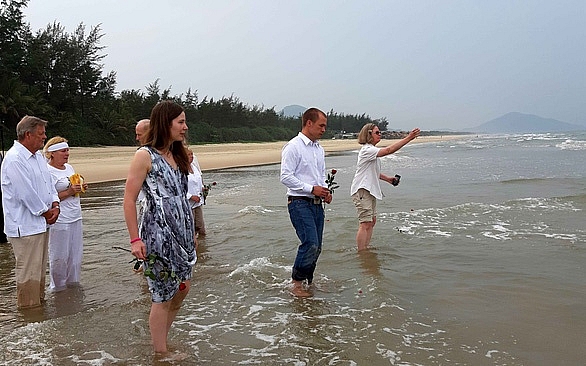 toi muon tro lai viet nam mai mai o lai day