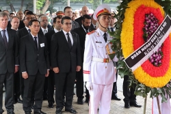 Bạn bè quốc tế thương tiếc nguyên Chủ tịch nước, Đại tướng Lê Đức Anh