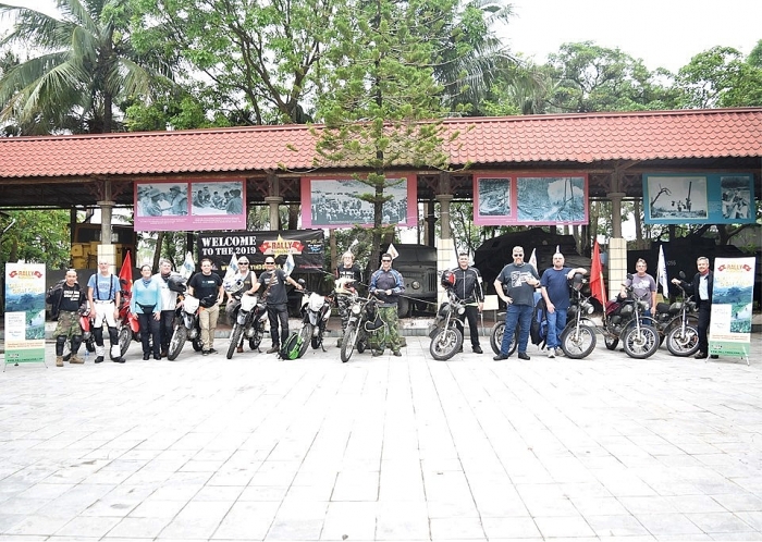 12 tay lai da quoc gia gay quy cho tre em lang thang viet nam