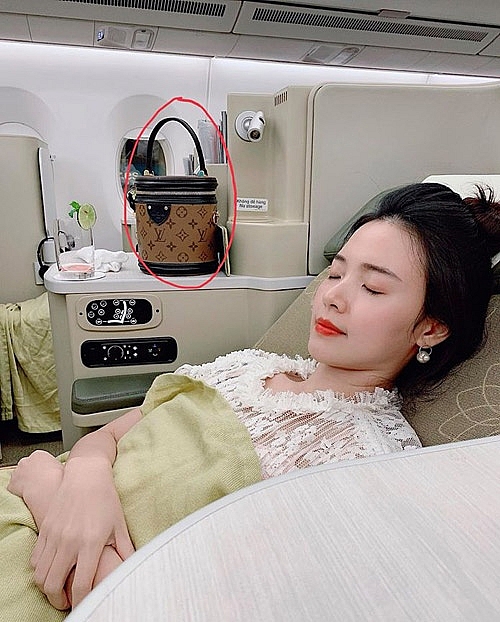 mat ho chieu khi o nuoc ngoai ban can lam gi