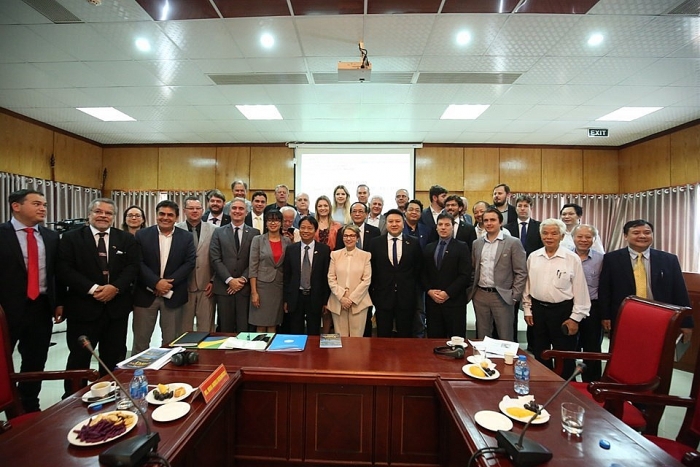 30 nam quan he viet nam brazil moi mat hop tac deu duoc chu trong