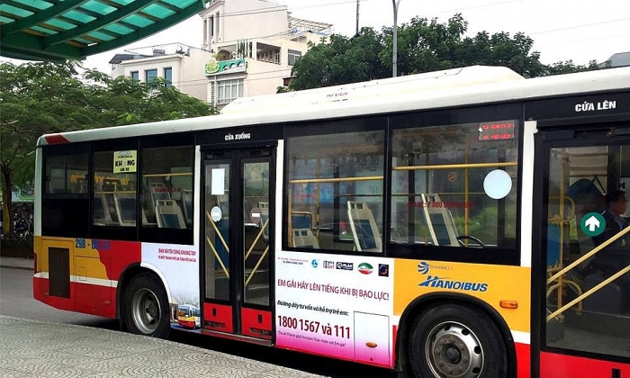 tim giai phap xay dung he thong van tai cong cong an toan than thien ben vung