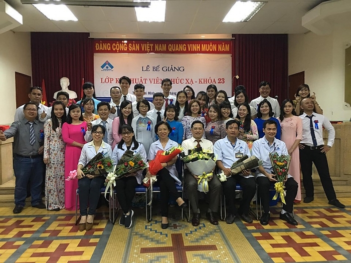 hki dua chuong trinh cham soc mat hoc duong den tra vinh