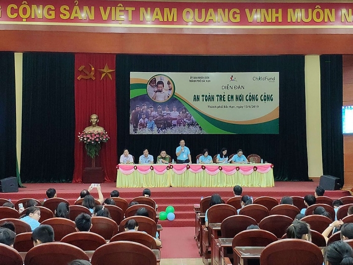 childfund giup tre em bac kan the hien tieng noi va quyen tham gia