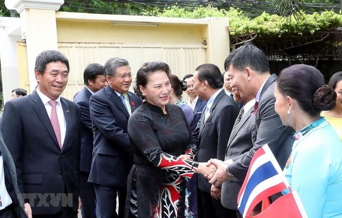 50000 kieu bao la hat nhan vun dap moi quan he doi tac chien luoc giua viet nam va thai lan