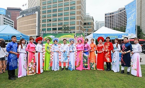 Lễ hội văn hóa Việt Nam lần thứ 5 tại Jeonnam-Gwangju (Hàn Quốc) le hoi van hoa lan thu 5 tai jeonnam gwangju quang ba su doc dao cua van hoa viet nam