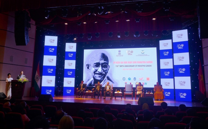 lan toa tu tuong bat hu cua mahatma gandhi tai viet nam