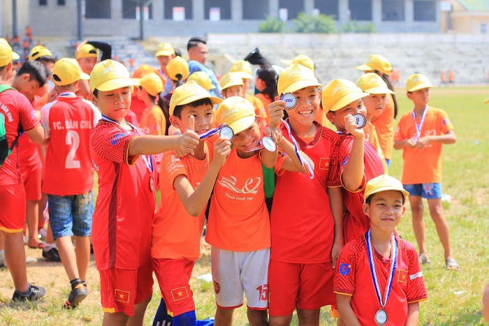 gni mang ngay hoi cac cau lac bo phat trien nang luc tre em ydc den thanh hoa