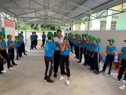 saigonchildren xay dung ngoi truong thu 200 cho tre em viet nam