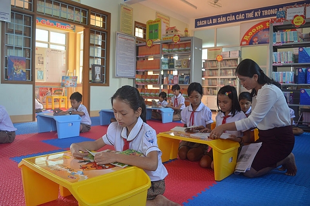 thu vien than thien cua room to read hinh thanh thoi quen doc sach cho tre
