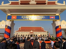 hai quan viet nam va campuchia tang cuong hop tac an ninh tren bien