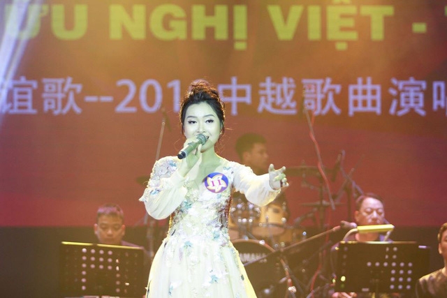 5 thi sinh viet se tranh tai tai chung ket tieng hat huu nghi viet trung toi 2812