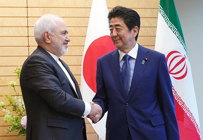 my iran ben bo vuc chien tranh nga nhat tim cach thao ngoi no