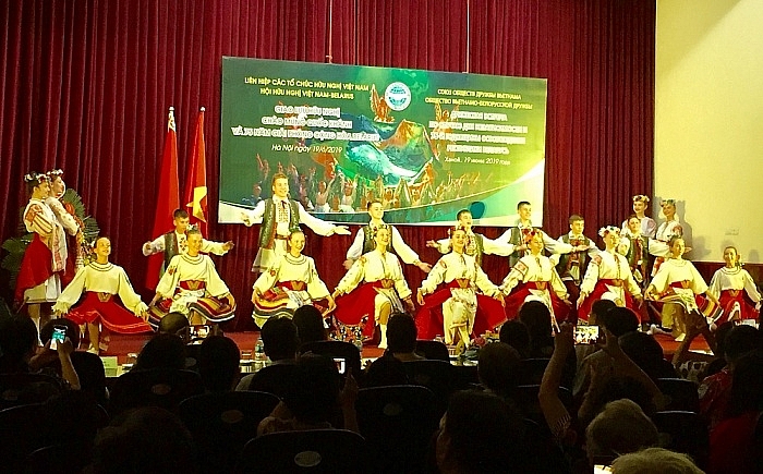 ky niem quoc khanh belarus mang am nhac belarus toi khan gia viet nam